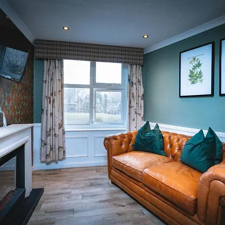 The At Hotel 4*