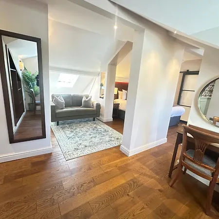 The At 4* Grasmere