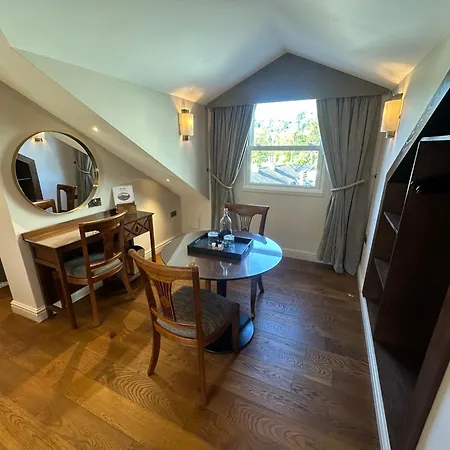 The At 4* Grasmere
