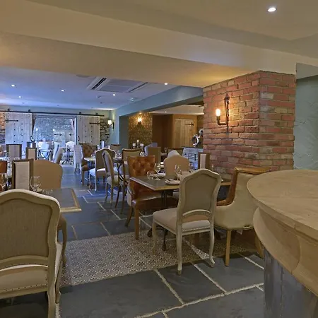 The At Hotel