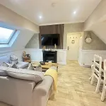 The At 4* Grasmere