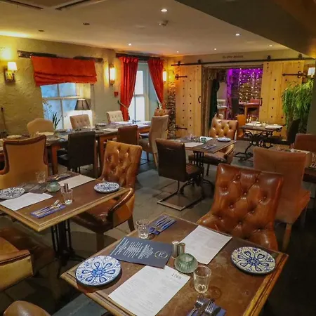 The At Szálloda Grasmere