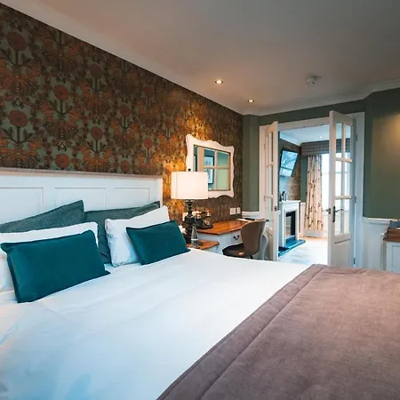 Hotel The At & The Little 4*