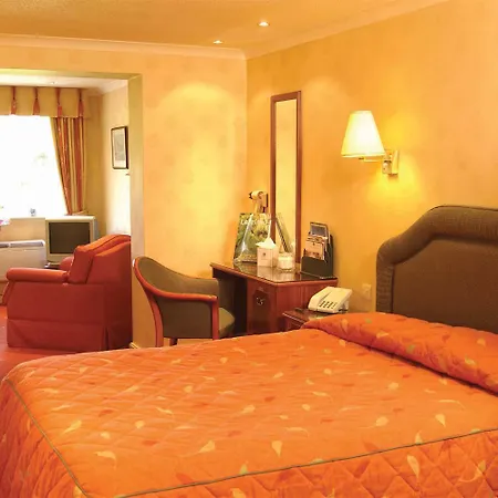 The At 4*